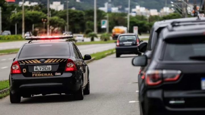 Argentino na ‘lista vermelha’ da Interpol é preso pela PF no Litoral Norte de SC