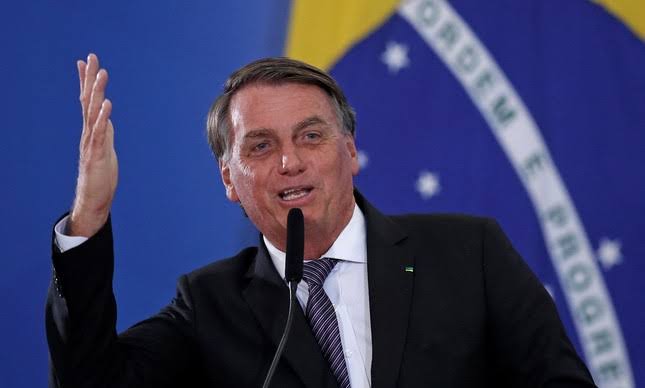 Jair Bolsonaro desembarca em Chapecó neste sábado