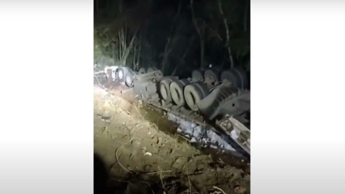 Vídeo: grave acidente provoca a morte de um caminhoneiro em SC