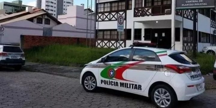 Jovem é preso após furtar vibradores para presentear namorada em SC