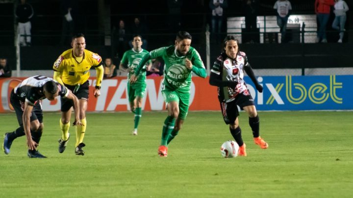 Chapecoense é superada por Operário e perde a invencibilidade fora de casa