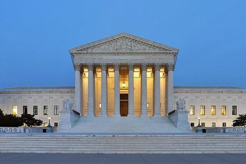 Decisão da Suprema Corte dos EUA derruba direito ao aborto no país