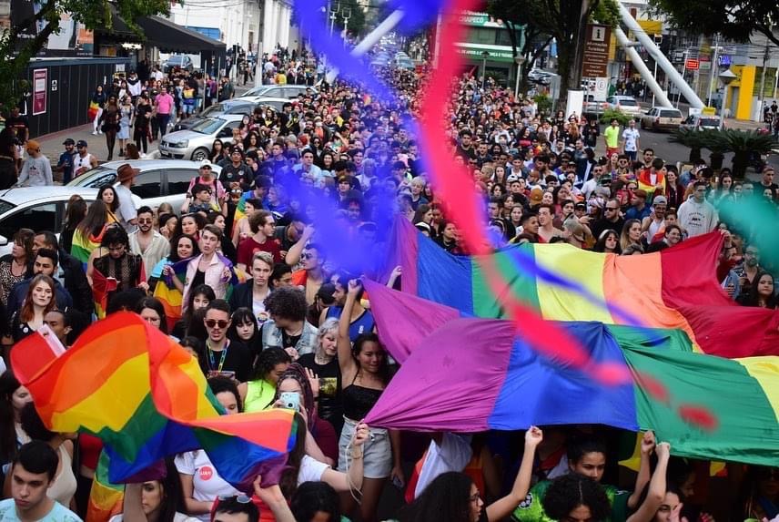 Chapecó recebeu 5ª Parada LGBTQIA+ neste domingo