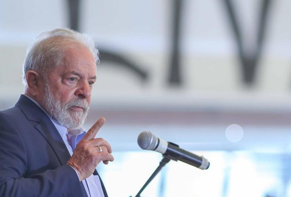 PSDB reage a Lula e afirma que gestão do PT ‘quase acabou com o Brasil’