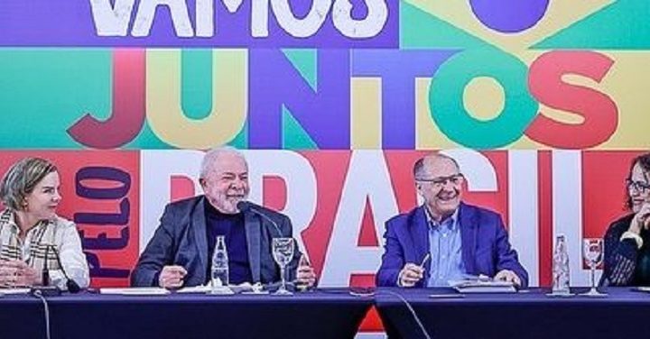 Lula diz que troca de críticas com Alckmin era de ‘amigos que jogam bola’