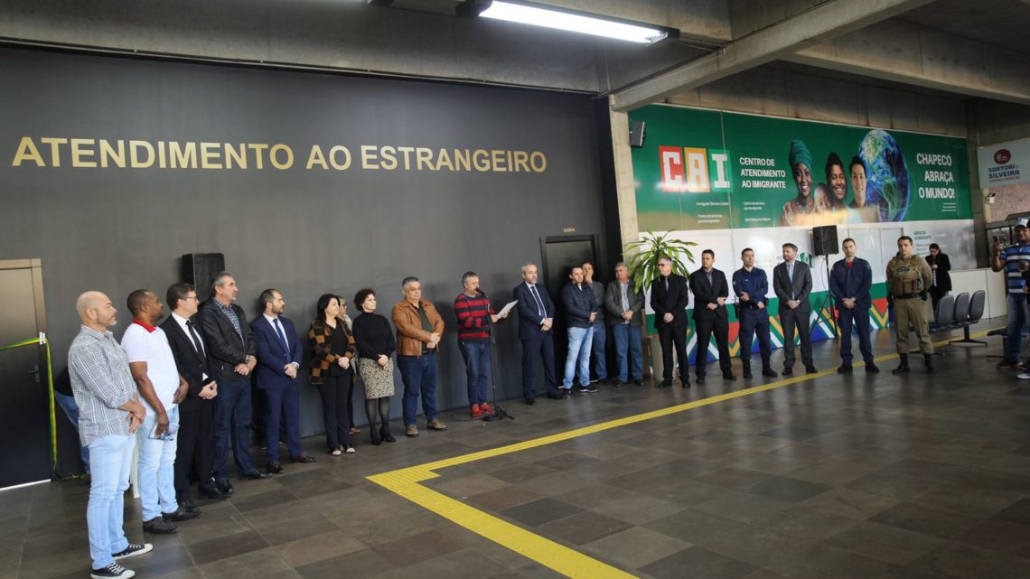 Imigrantes terão atendimento do Balcão de Empregos e Polícia Federal na Rodoviária