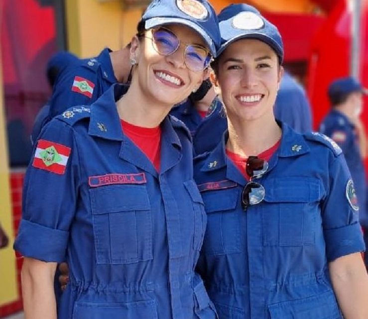 Pela primeira vez, duas mulheres são comandantes de batalhão do CBMSC