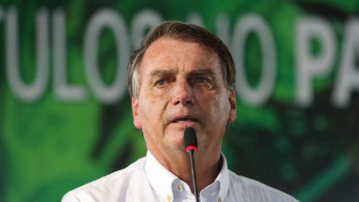 Bolsonaro fala em manter Auxílio Brasil de R$ 600 em 2023