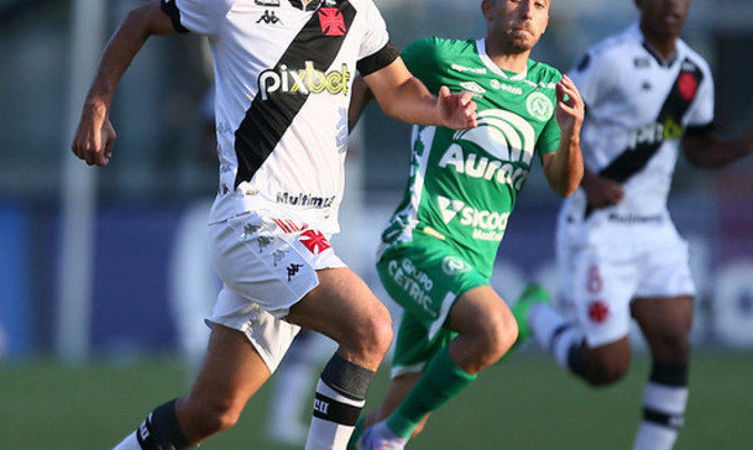 Vasco e Chapecoense empatam em jogo morno pela Série B