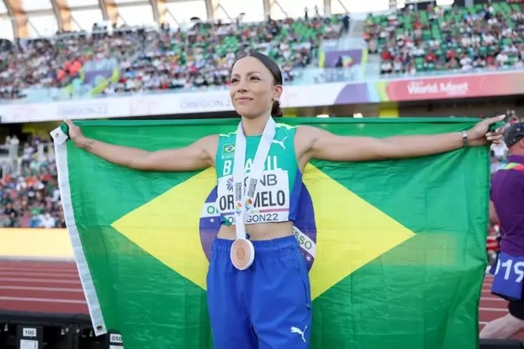 Catarinense Letícia Oro conquista bronze no salto em distância no Mundial de atletismo