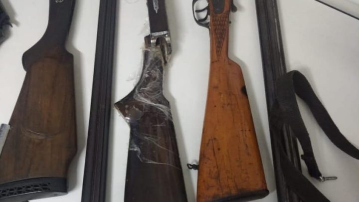 Polícia Civil prende homem por posse ilegal de armas de fogo e munições em Chapecó