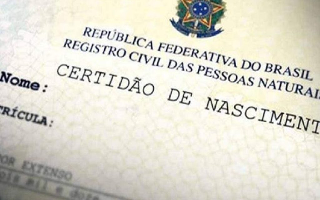 Pessoas acima dos 18 anos podem mudar nomes sem justificar