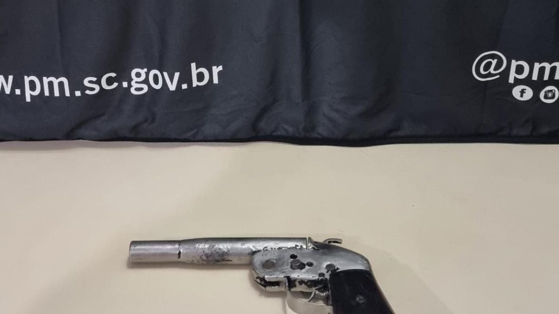 Bandidos atiram na polícia e são presos em Chapecó