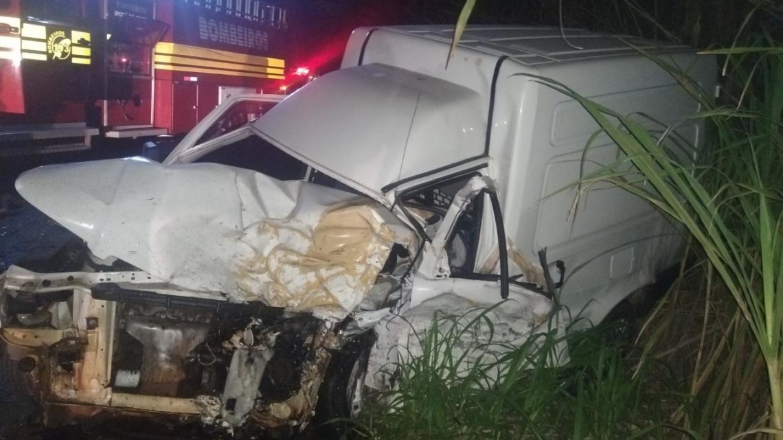 Motorista morre após colisão frontal de veículos em Mondaí