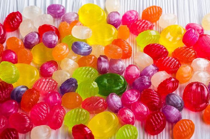Empresa oferece R$ 400 mil para trabalhar como ‘provador de doces’