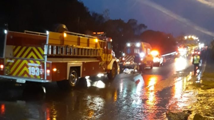 Adolescente de 17 anos morre após cair de moto e ser atropelado por caminhão no Oeste de SC