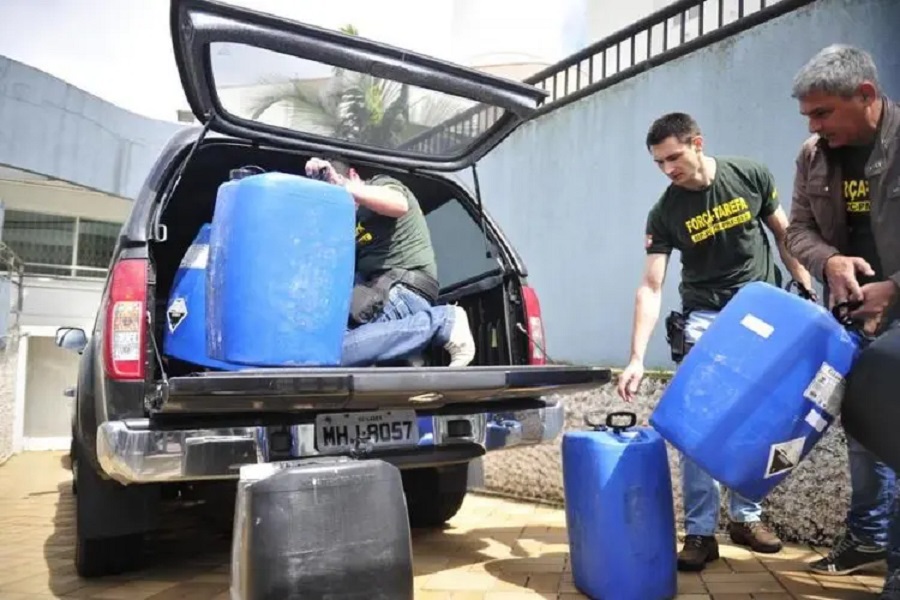 Justiça condena 17 pessoas que colocavam soda cáustica e água oxigenada em leite