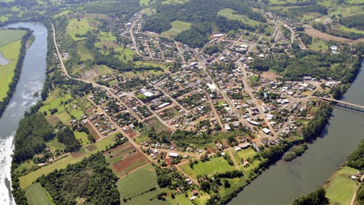 MPSC requer reintegração de posse de imóvel para casal de idosos de Águas de Chapecó