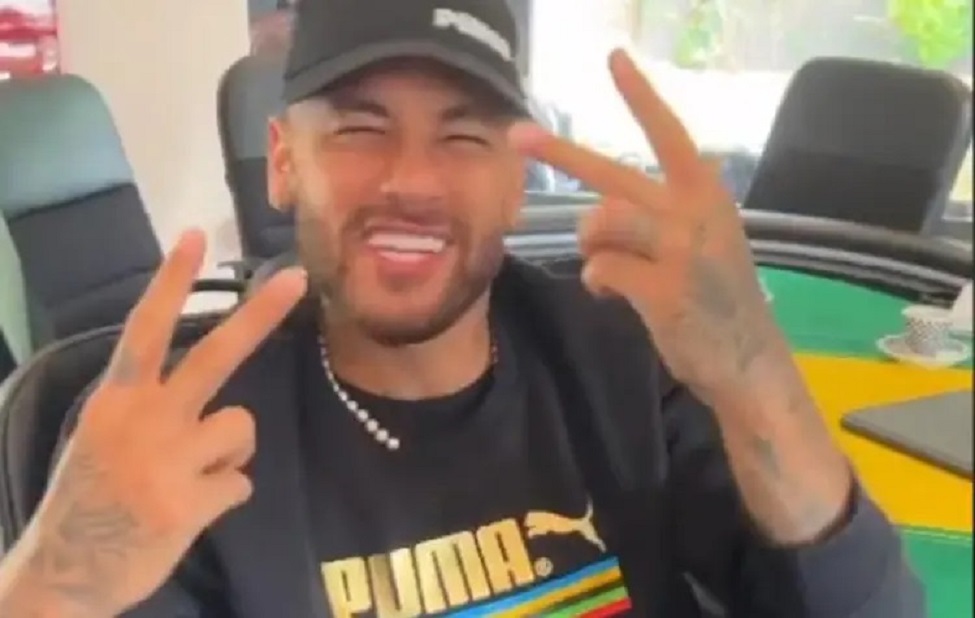 Neymar declara apoio a Bolsonaro em vídeo