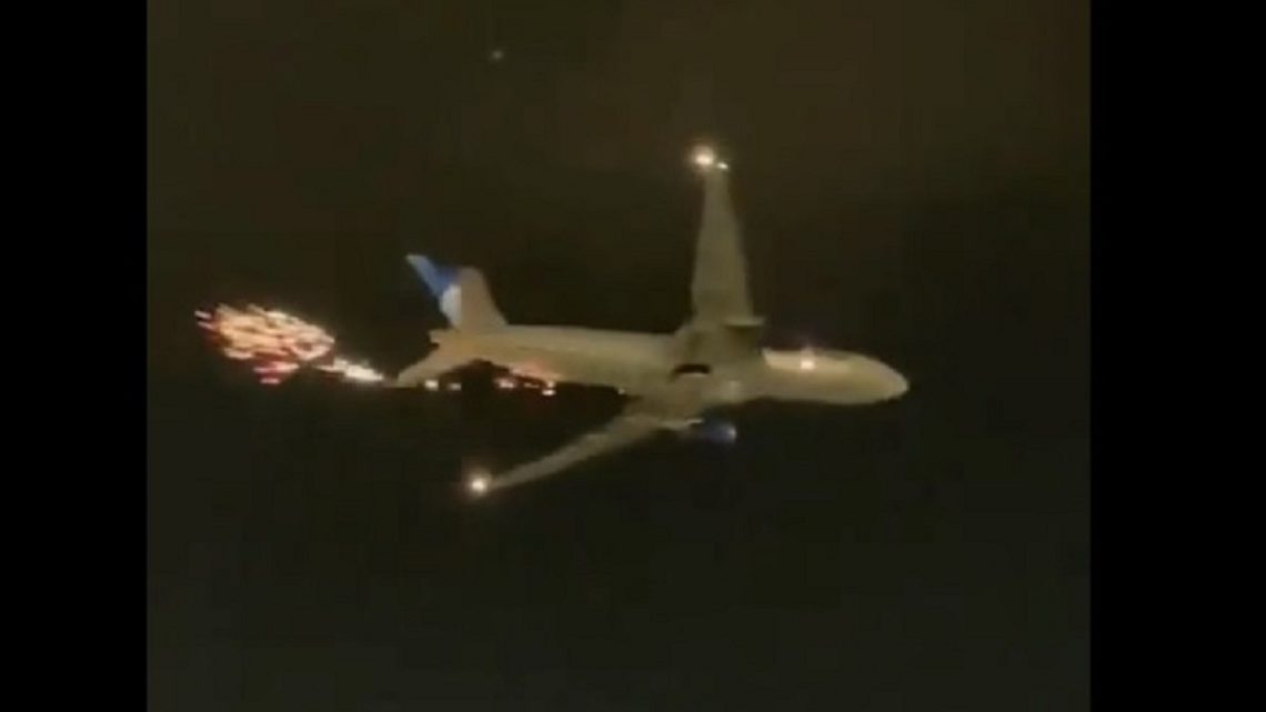 Vídeo: avião solta faísca após decolar de Nova York para São Paulo