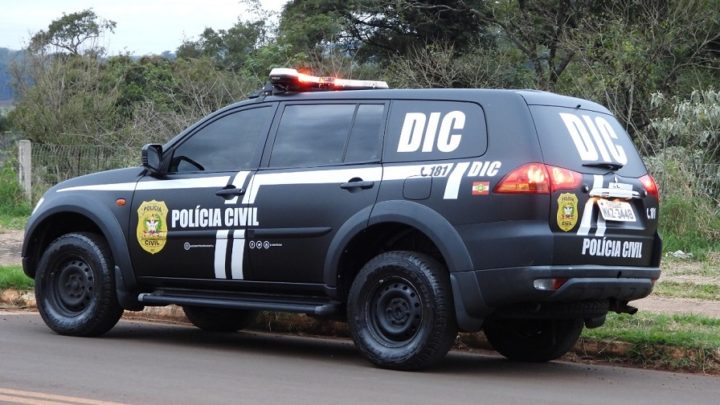 Polícia Civil cumpre mandado de prisão preventiva contra mulher em Chapecó