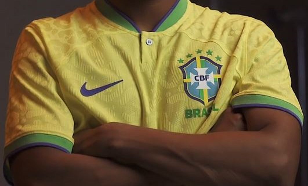Entidade quer proibir uso de camisa da seleção brasileira por mesários na eleição