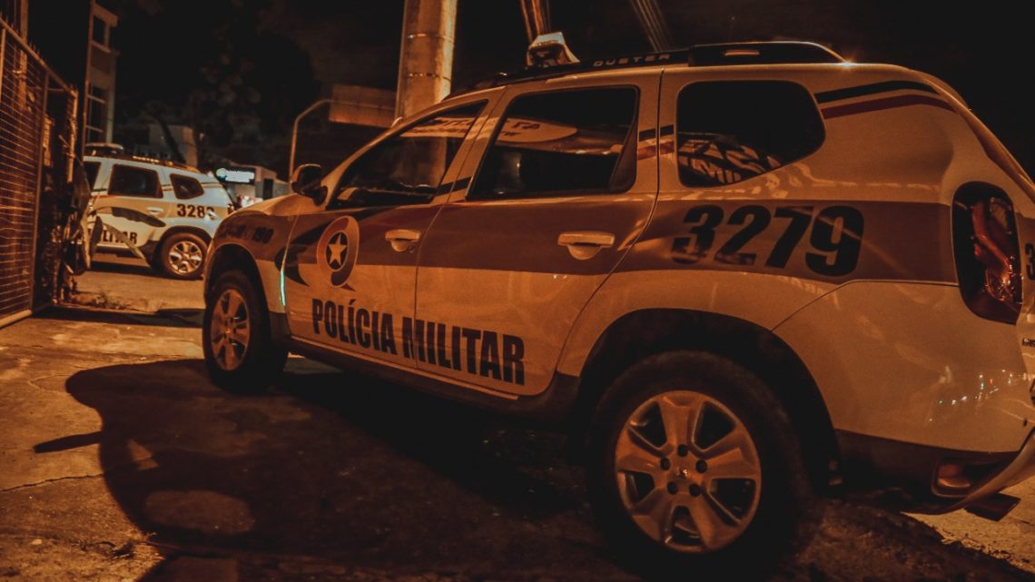 Jovem leva facada após tentar defender mulher de agressão em Chapecó