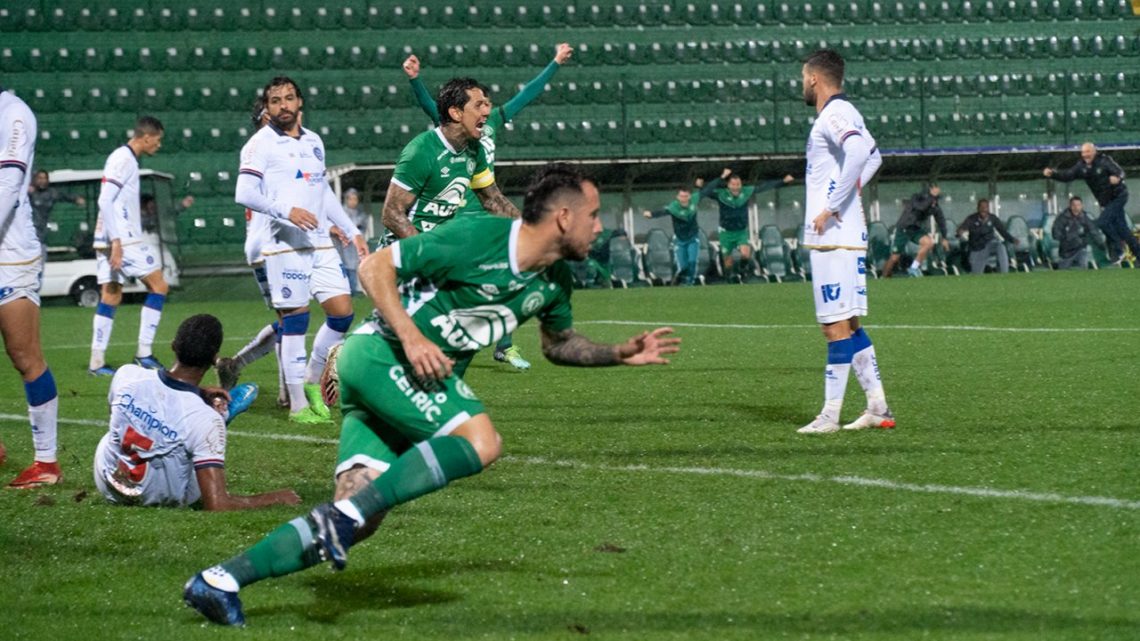 Chapecoense conquista virada e vence Bahia por 3 a 1 na Arena Condá