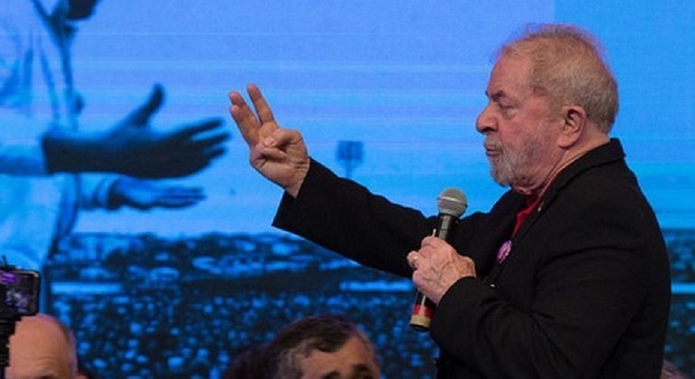 Lula esconde do eleitor que pretende regulamentar a mídia