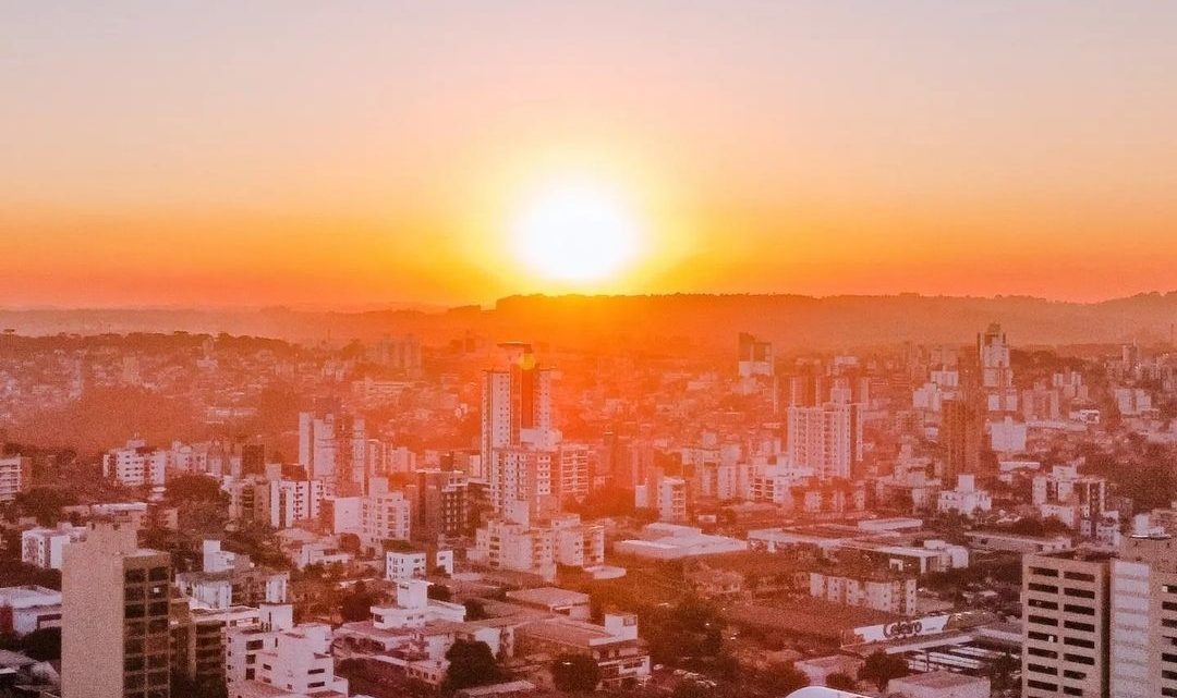 Após chuva, fim de semana será de sol e temperaturas elevadas em SC