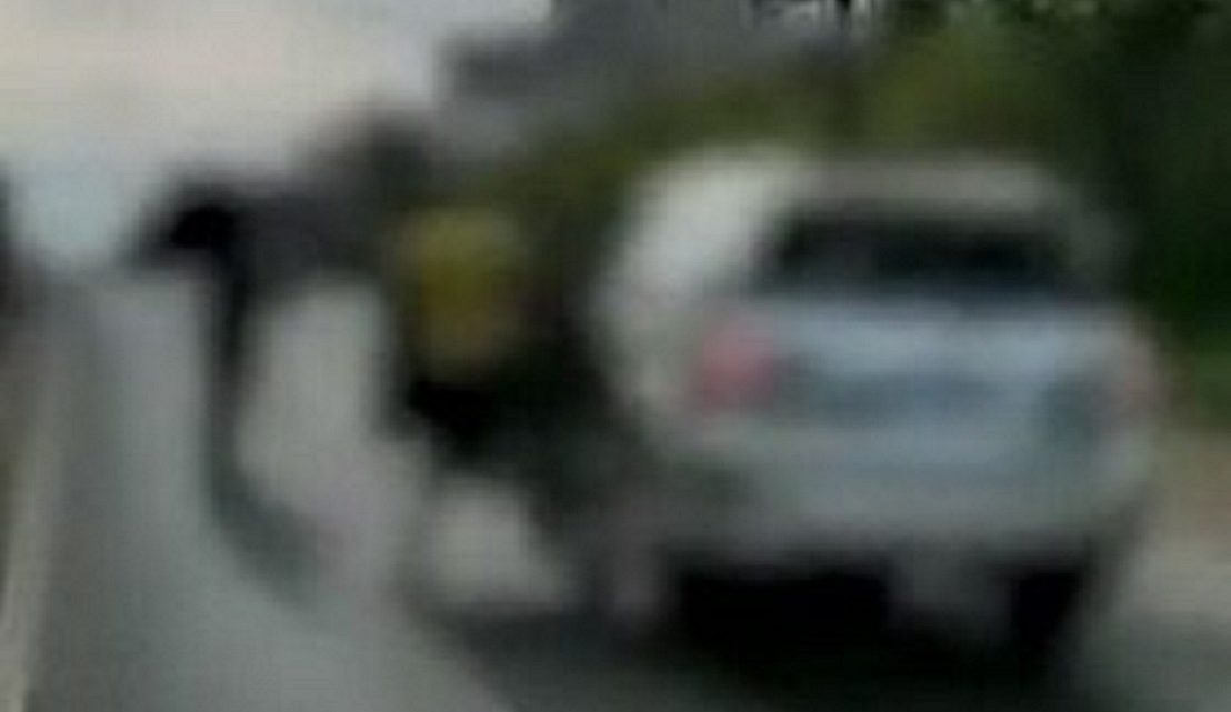 Vídeo: motorista agride esposa, afirma que vai matar família e provoca acidente em Chapecó