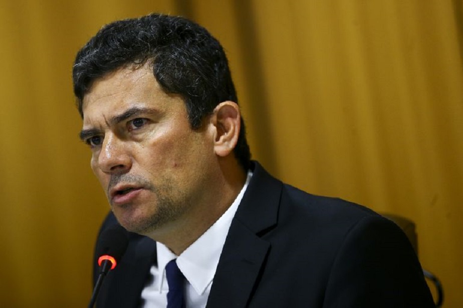 Sergio Moro declara apoio a Bolsonaro no segundo turno