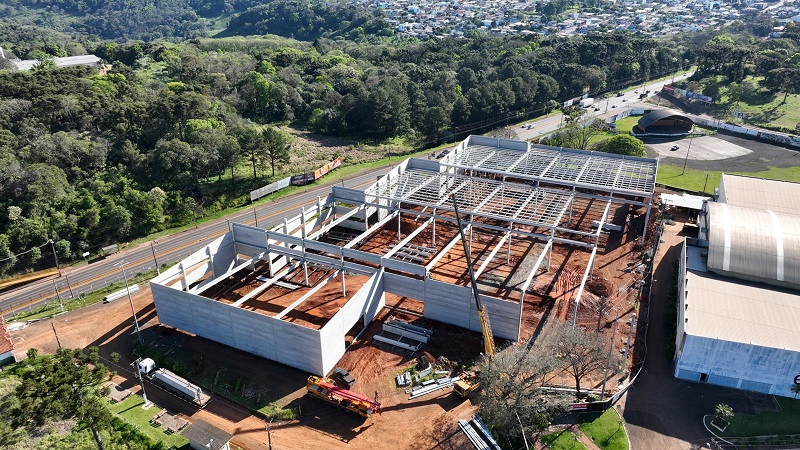 Novo pavilhão da Efapi está em cerca de 40% executado