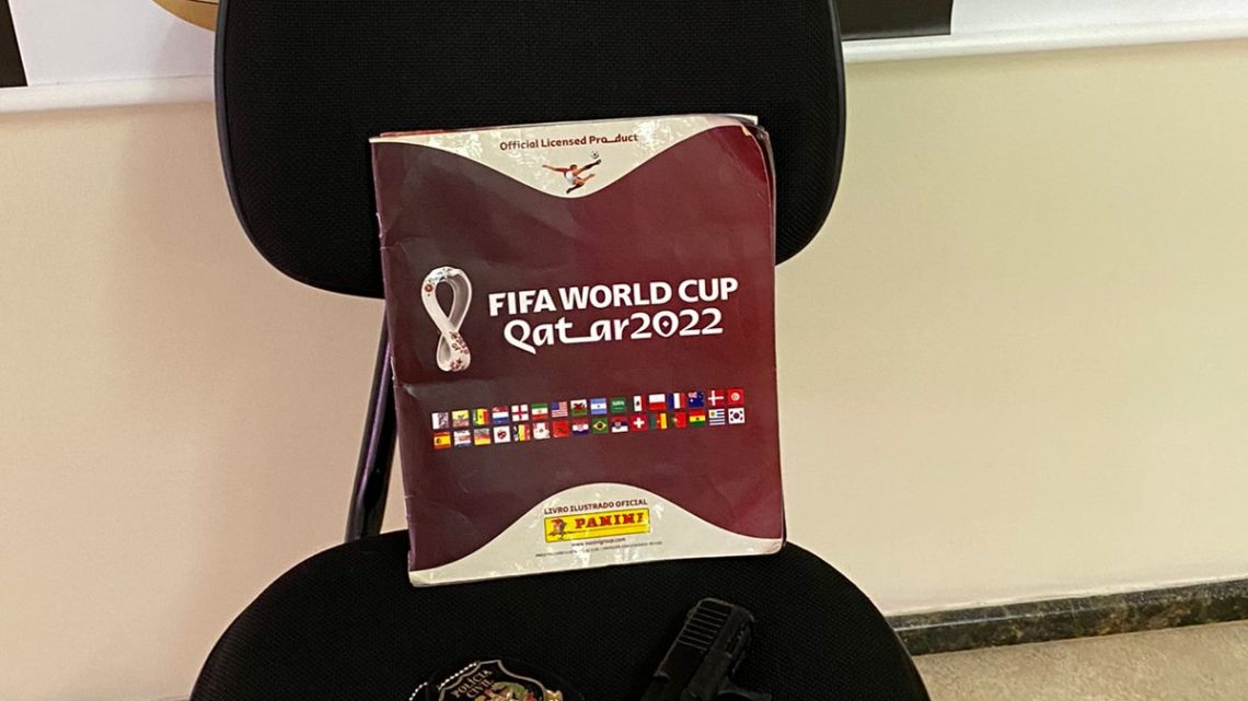 Polícia Civil recupera álbum de figurinhas da copa do mundo que gerou grande repercussão nas redes sociais em Chapecó