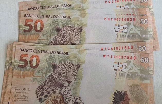 PF combate a circulação de dinheiro falso pelos Correios em Santa Catarina