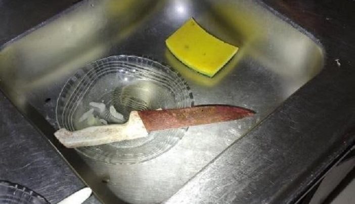 Homem fica ferido após ser atingido por golpes de faca em Pinhalzinho
