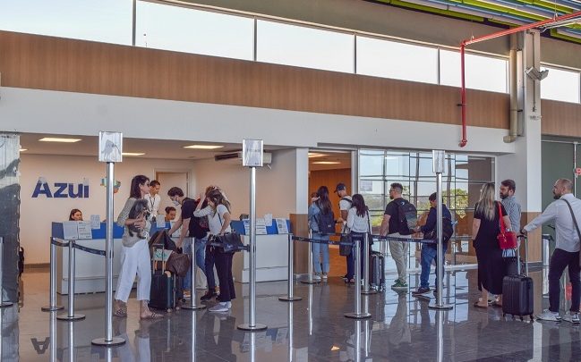 Aeroporto de Chapecó deve receber 10 mil passageiros durante feriado de Carnaval