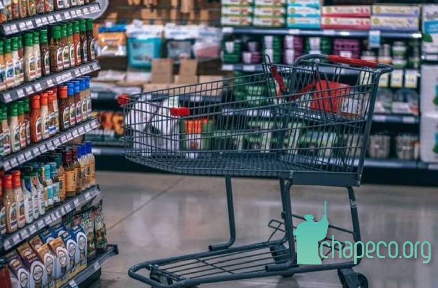TJSC mantém multas para supermercado que expunha produtos vencidos em gôndolas no extremo oeste