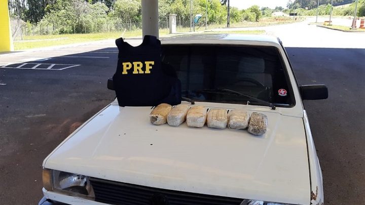 Maconha é localizada em carro conduzido por menor de idade na BR-282 em Campos Novos