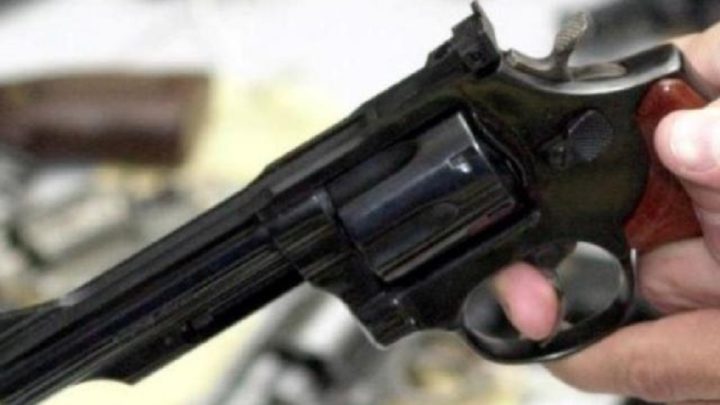 Homem mata três mulheres em reunião de condomínio