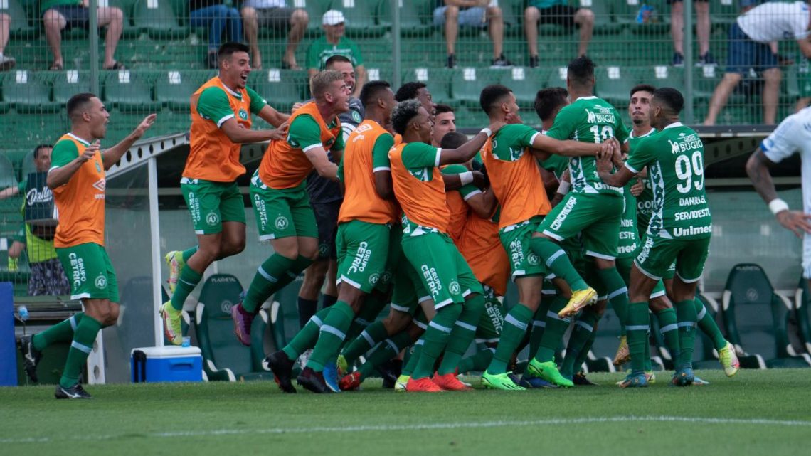 Chapecoense vence Avaí e estreia com vitória no Catarinense