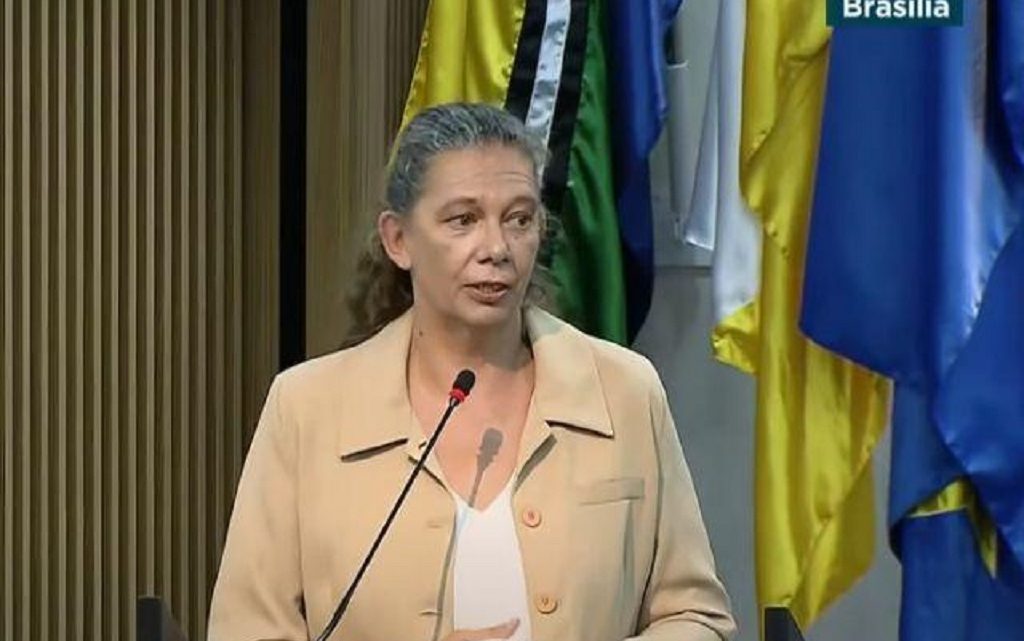 Catarinense Ana Moser assume Ministério do Esporte