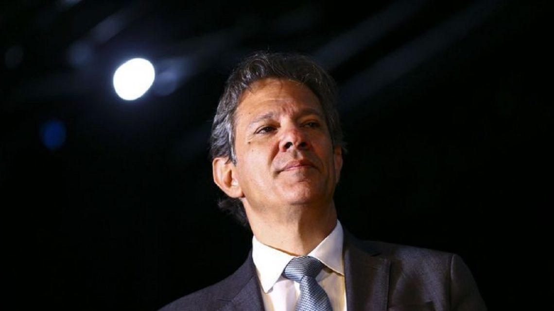 Haddad anuncia medidas de recuperação fiscal e fala sobre volta de impostos sobre combustíveis