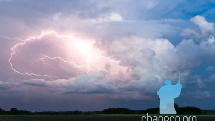 Chuva em SC: Defesa Civil alerta para temporais e granizo entre domingo e segunda