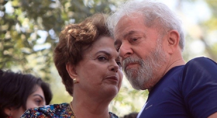 Lula e Dilma gastaram mais do que Bolsonaro no cartão corporativo em valores atualizados