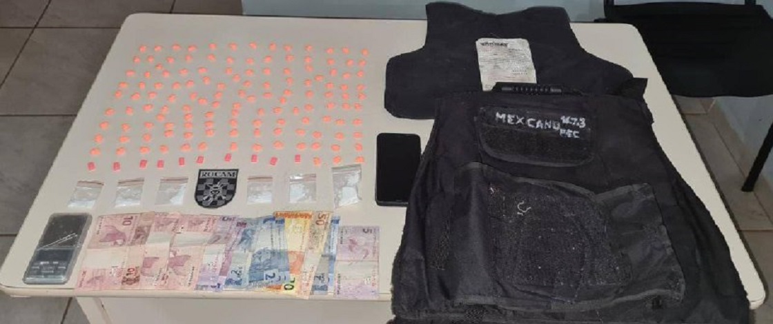 PM prende homem de 20 anos com ecstasy, cocaína e um colete balístico em Chapecó