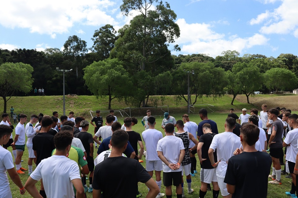 Chapecoense realiza seletiva para as categorias de base