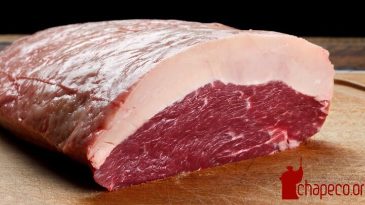 Homem é preso após ser flagrado furtando picanha em supermercado de Lages