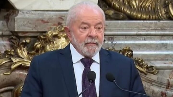 Lula diz que privatização da Eletrobras foi “contra os interesses do povo brasileiro”