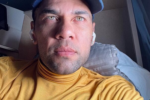 Material biológico encontrado na vítima são de Daniel Alves, afirma jornal